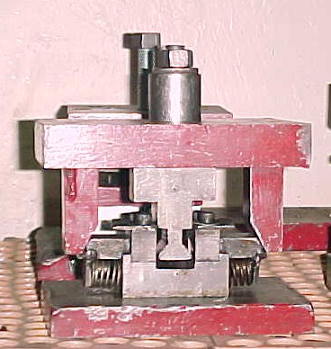 Troq01.JPG (47279 bytes)
