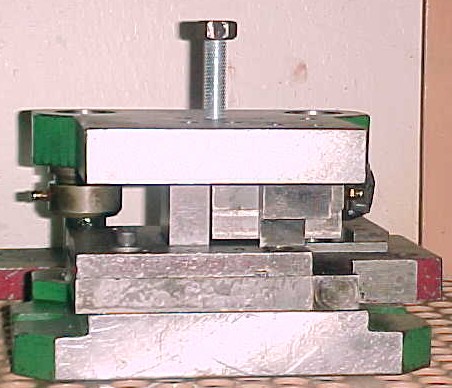 Troq02.JPG (51098 bytes)