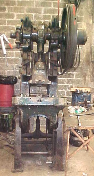 troque105.JPG (62368 bytes)